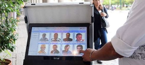 Tullio: “Este sistema [de voto electrónico] garantiza la transparencia y la imposibilidad de alterar el resultado”